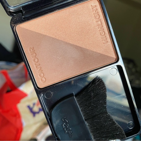 Loreal Infallible Pro-Contour & Highlight Palette - Picture 2 of 2